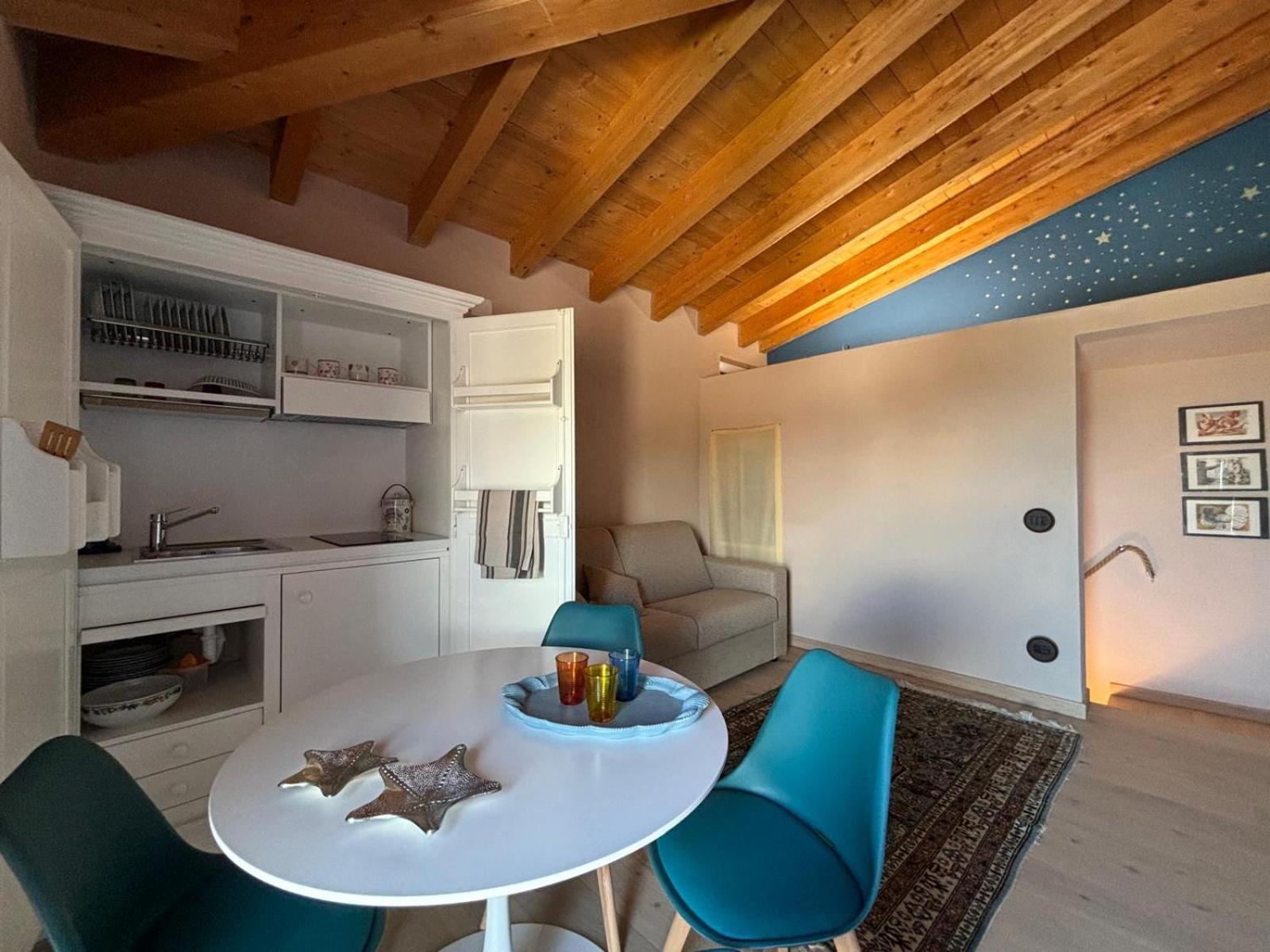 La Casa Delle Stelle Tirli Exterior foto